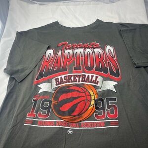 47 Brand Toronto Raptors Tee Size Large